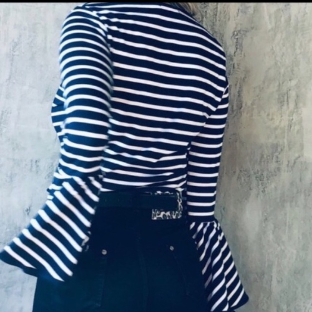 Chaps by Ralph Lauren LS top๐ - Picture 8 of 8